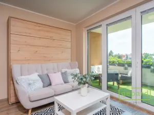 Prodej bytu 2+kk, Praha, Zimova, 55 m2
