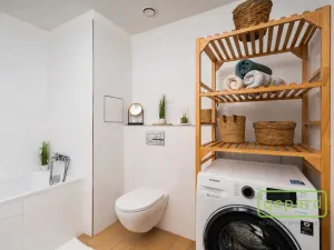 Prodej bytu 2+kk, Praha, Zimova, 55 m2