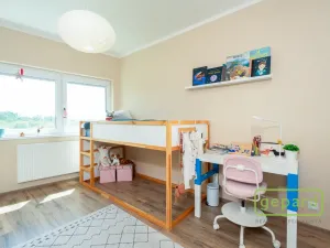 Prodej bytu 2+kk, Praha, Zimova, 63 m2