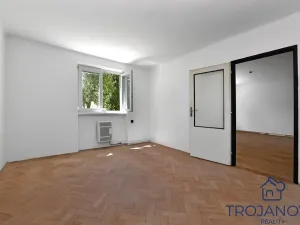 Prodej bytu 2+1, Benešov, Na Spořilově, 60 m2