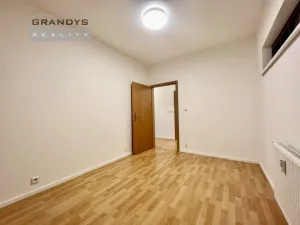 Pronájem bytu 3+kk, Praha - Záběhlice, Na Slatince, 70 m2