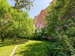Prodej bytu 2+kk, Praha, Zelenohorská, 43 m2