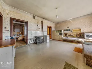 Prodej rodinného domu, Uničov - Renoty, 488 m2