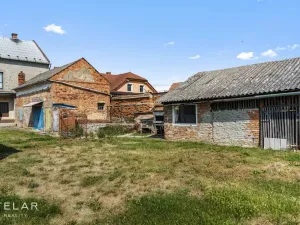 Prodej rodinného domu, Uničov - Renoty, 488 m2