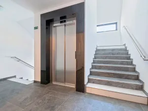 Pronájem bytu 2+kk, Olomouc, Třída Jiřího Pelikána, 46 m2