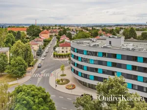 Pronájem bytu 3+kk, Praha - Břevnov, Na Petřinách, 67 m2