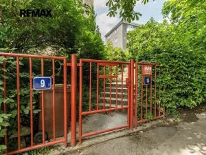 Pronájem bytu 3+kk, Praha - Dejvice, Šárecká, 76 m2