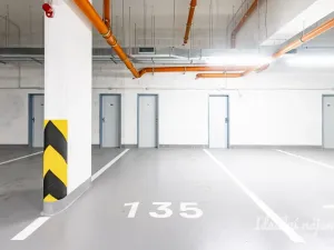 Pronájem bytu 2+kk, Praha - Hloubětín, Poděbradská, 64 m2