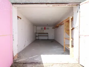 Prodej garáže, Praha - Bubeneč, Podbabská, 18 m2