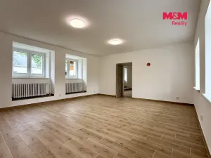 Pronájem bytu 2+1, Hobšovice - Skůry, 87 m2