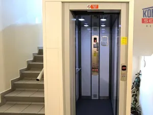 Prodej bytu 3+1, České Budějovice, Dobrovodská, 82 m2