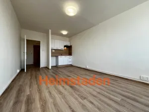 Pronájem bytu 1+kk, Orlová - Lutyně, Masarykova třída, 26 m2