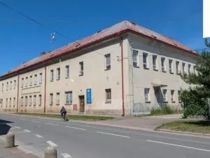 Prodej obchodního prostoru, Dašice, náměstí T. G. Masaryka, 3100 m2