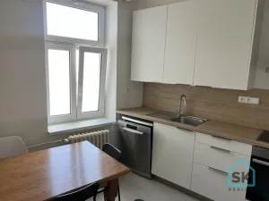 Pronájem bytu 4+1, Krnov - Pod Bezručovým vrchem, Revoluční, 95 m2