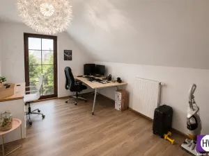 Pronájem rodinného domu, Úvaly, Boženy Němcové, 174 m2