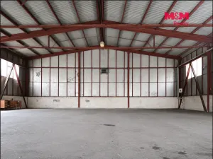 Pronájem skladu, Pardubice, Na Spravedlnosti, 427 m2