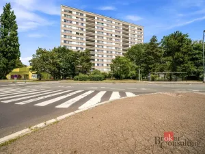 Pronájem bytu 2+kk, Hradec Králové - Pražské Předměstí, Veverkova, 32 m2