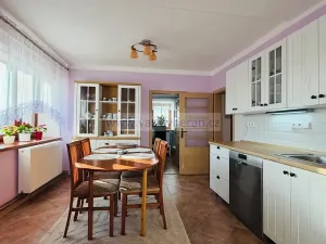 Prodej rodinného domu, Litomyšl, 378 m2