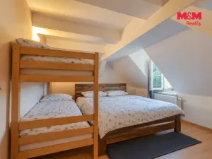 Prodej bytu 4+kk, Cheb, Růžový kopeček, 158 m2