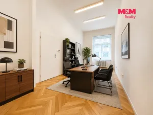Pronájem kanceláře, Praha - Vinohrady, náměstí Míru, 92 m2
