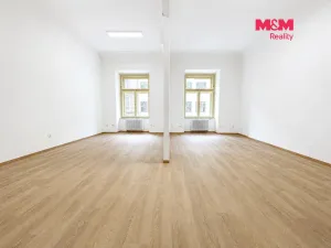 Pronájem kanceláře, Praha - Vinohrady, náměstí Míru, 74 m2