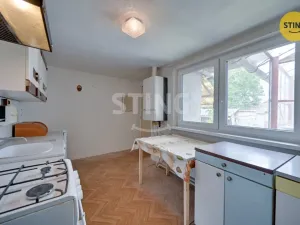 Prodej rodinného domu, Hevlín, 138 m2