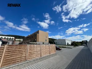 Pronájem bytu 1+kk, Beroun, Vinařská, 33 m2