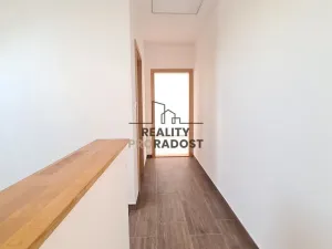 Pronájem pokoje, Brno - Bosonohy, 148 m2