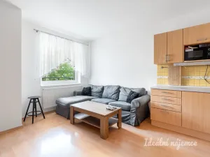 Pronájem bytu 2+kk, Praha - Modřany, Semická, 45 m2