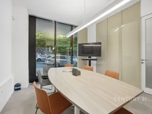 Prodej kanceláře, Praha - Smíchov, Na Zatlance, 232 m2