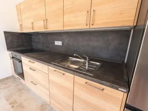 Pronájem bytu 1+kk, Praha - Hlubočepy, Fabiánové, 31 m2