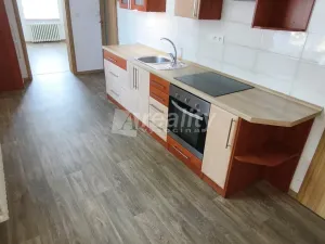 Pronájem bytu 2+1, Náměšť nad Oslavou, 65 m2