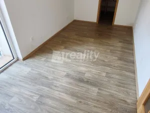 Pronájem bytu 2+1, Náměšť nad Oslavou, 65 m2