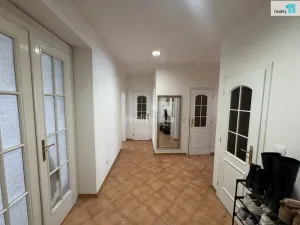 Pronájem bytu 3+kk, Praha - Karlín, Křižíkova, 83 m2