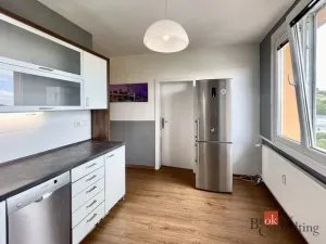 Pronájem bytu 2+1, Český Krumlov - Nádražní Předměstí, Sídliště Vyšný, 53 m2
