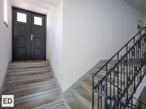 Prodej bytu 2+1, Ostrava - Přívoz, Žofie Podlipské, 68 m2