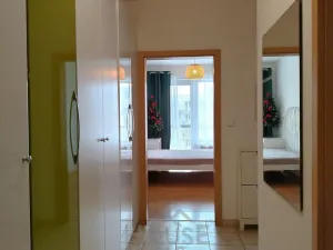 Prodej bytu 2+kk, Praha - Michle, V dolině, 49 m2
