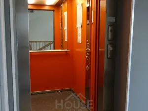 Prodej bytu 2+kk, Praha - Michle, V dolině, 49 m2