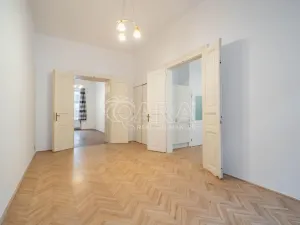Pronájem bytu 3+kk, Praha - Nové Město, Hálkova, 77 m2