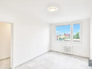 Prodej bytu 4+1, Praha - Čimice, Strážnická, 103 m2