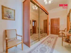 Prodej bytu 3+1, Mariánské Lázně - Úšovice, Anglická, 95 m2
