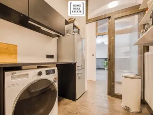 Prodej kanceláře, Praha - Smíchov, Pod Barvířkou, 73 m2