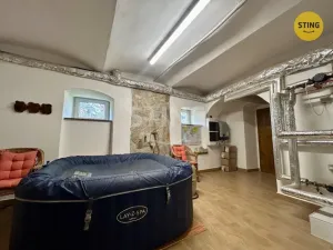 Pronájem rodinného domu, Malá Morava, 170 m2