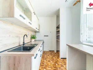 Prodej bytu 3+1, Nové Hrady, Zahradní čtvrť, 71 m2