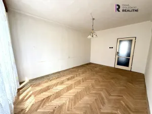 Prodej bytu 3+1, Sokolov, Slezská, 73 m2