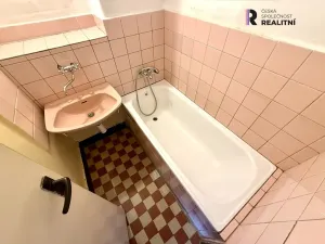 Prodej bytu 3+1, Sokolov, Slezská, 73 m2