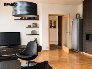 Pronájem bytu 2+kk, Hradec Králové - Nový Hradec Králové, Rybova, 62 m2