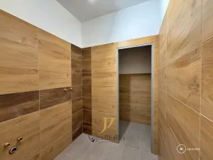 Pronájem obchodního prostoru, Olomouc, Chválkovická, 85 m2