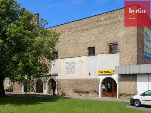 Pronájem obchodního prostoru, Krnov, nám. Minoritů, 88 m2