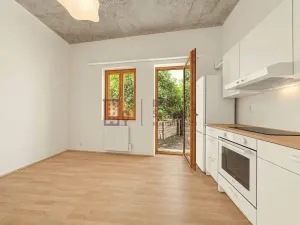 Pronájem bytu 2+kk, Jindřichův Hradec - Jindřichův Hradec III, Na Piketě, 36 m2